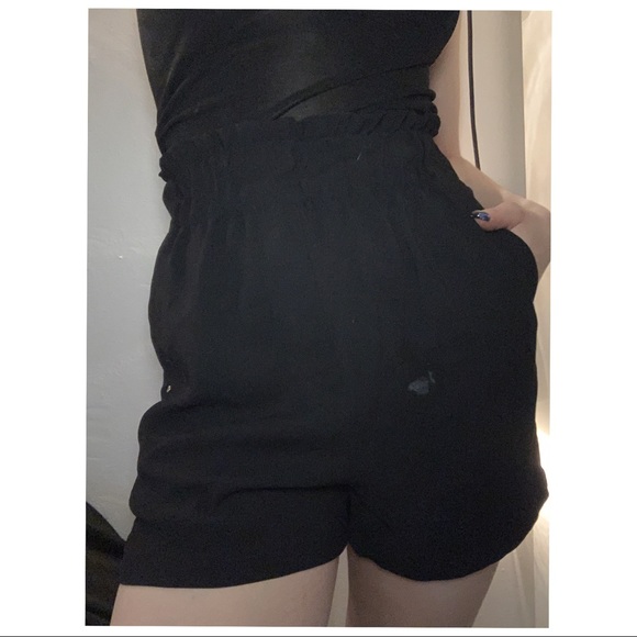 Shorts - Picture 2 of 2